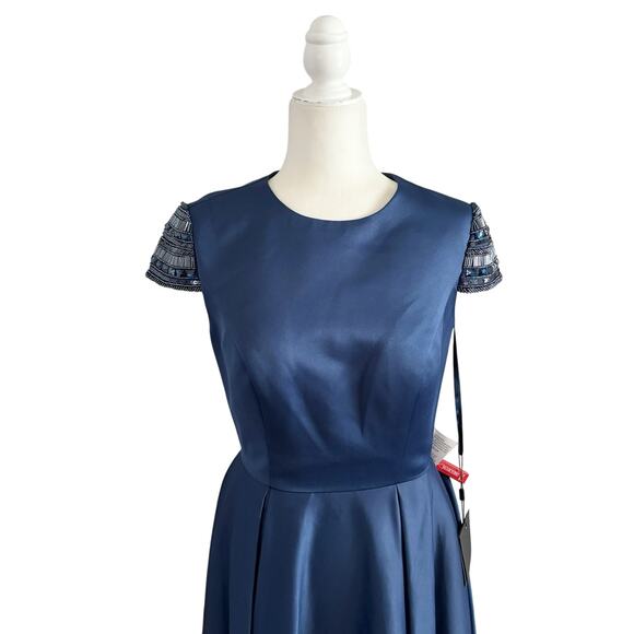 Mac Duggal 8 NWT - Picture 4 of 12